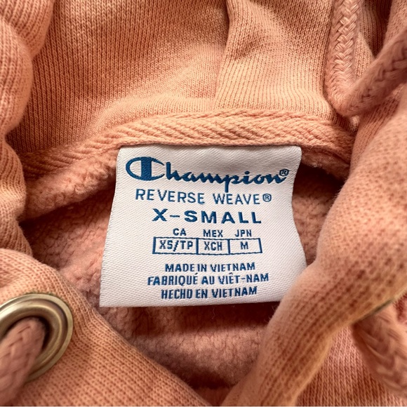 ⭐️ CHAMPION USA Baby Pink Cropped Comfy Cozy Hoodie Sweatshirt Size EXTRA SMALL - Picture 6 of 13